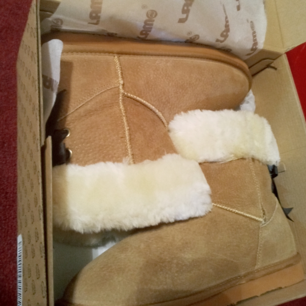 New lamo boots